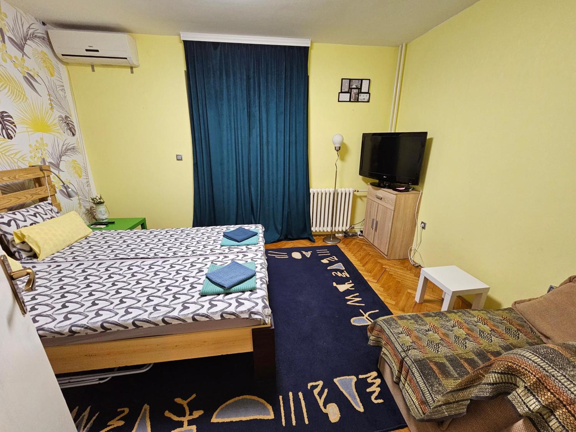 Apartman Yellow House Leilighet Novi Sad Rom bilde